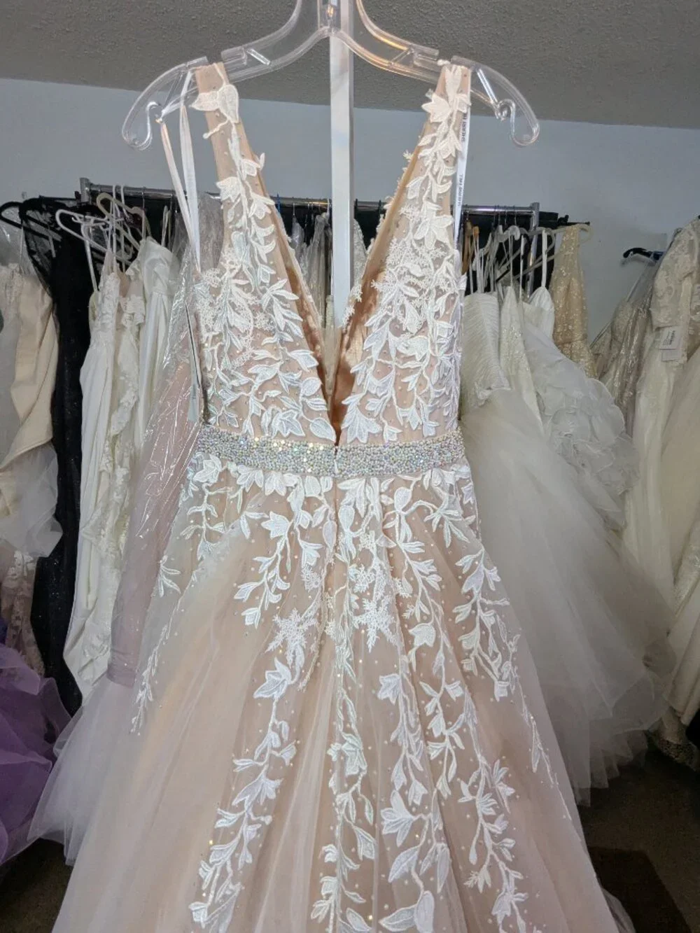 Sherri Hill 11335 Ivory Nude Lace Ball Gown Size 6 Deep V Bridal Formal NWT - Picture 6 of 9